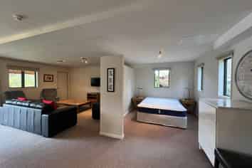 132  Tuckers Beach Road , Lower Shotover