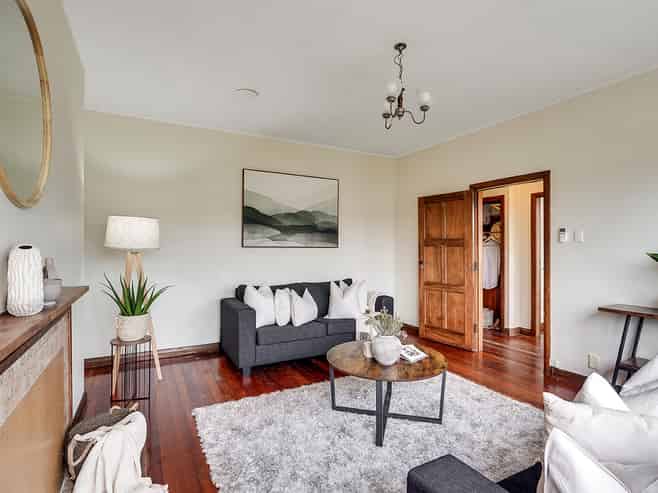 24 Plunket Terrace, Hamilton East