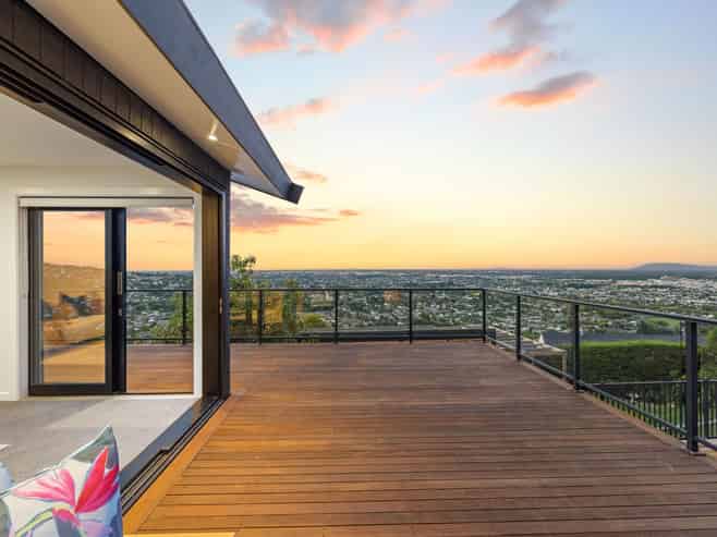 76 Huntsbury Avenue, Huntsbury