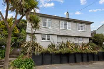 131 Cockayne Road, Khandallah