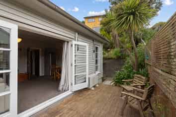 131 Cockayne Road, Khandallah