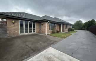 3  Mollymawk Place, Woolston