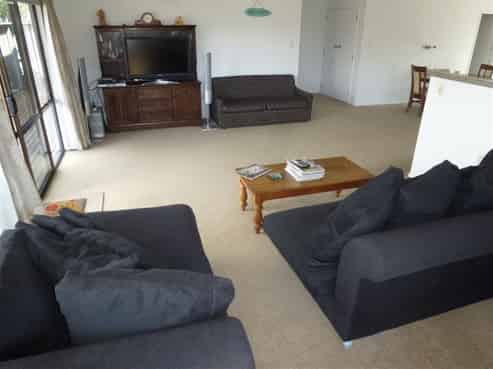 102 Winifred Avenue, Whangamata