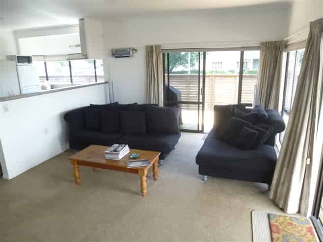 102 Winifred Avenue, Whangamata