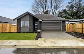 63 Henshaw Street, Woodend