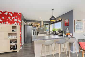 55 Pages Road, Allenton