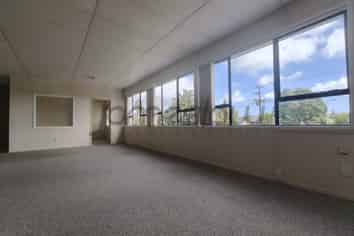 139 sqm Well-Structured Affordable Office