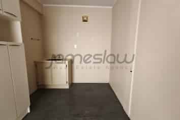 139 sqm Well-Structured Affordable Office