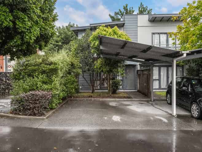 1/8 Soljak Place, Mount Albert