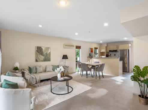 1/8 Soljak Place, Mount Albert