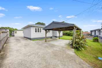40 Reid Road, New Lynn