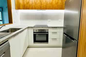 B/6 Gill Road, Lowry Bay