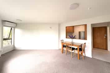 B/6 Gill Road, Lowry Bay