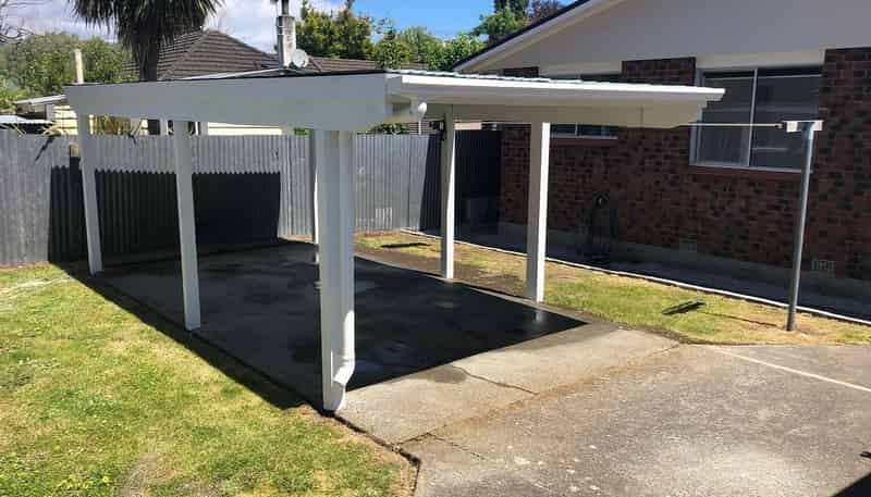 2/5 Charles Street, Belmont