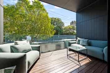 2/1 Dromorne Road, Remuera