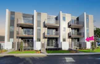 G03/94 Cambridge Terrace, Waterloo