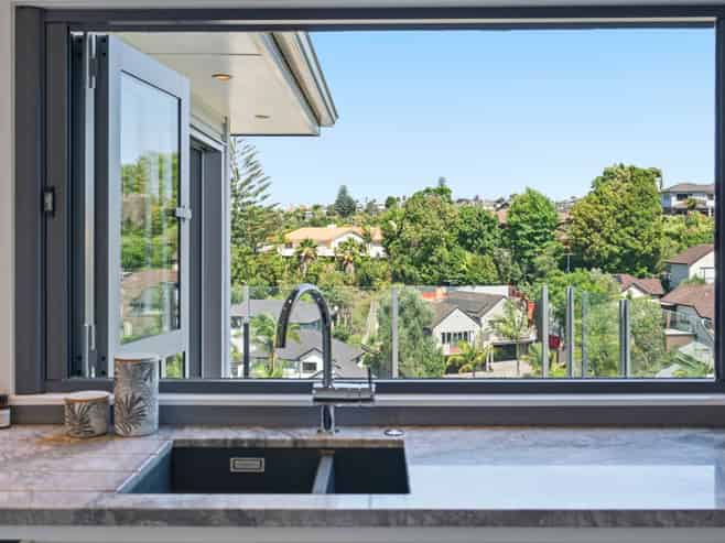 27 Mulgan Way, Browns Bay