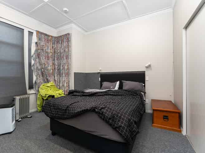 63 Law Street, Caversham