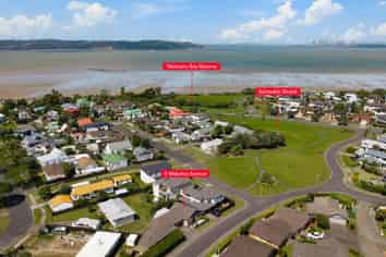 4 Wakaroa Avenue, TE ATATU PENINSULA