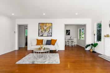  51 Smythe Road , Henderson