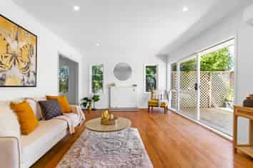  51 Smythe Road , Henderson