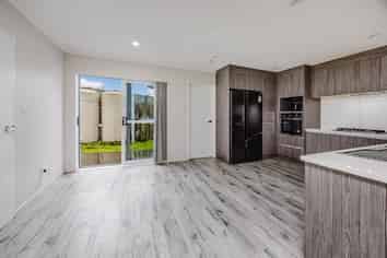 17A Prictor Street, Papakura