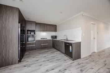 17A Prictor Street, Papakura