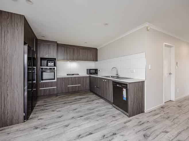 17A Prictor Street, Papakura