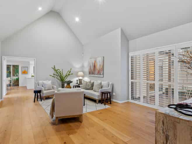 94A Merivale Lane, Merivale