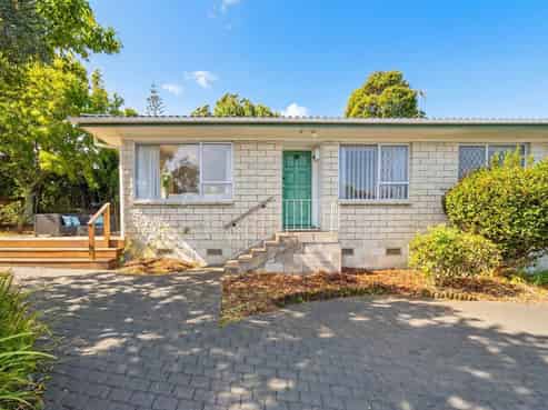 1/1 Piripiri Crescent, Torbay
