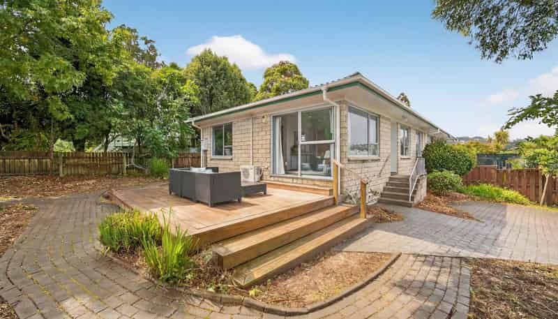 1/1 Piripiri Crescent, Torbay