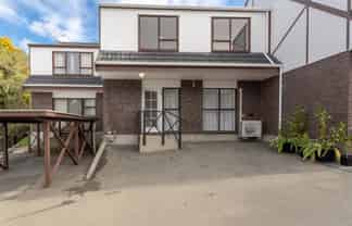 8/75 Delhi Crescent, Khandallah