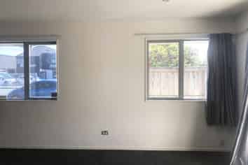 386 Wilsons Road North, Waltham