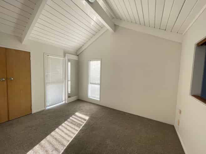 1/66 Monteith Crescent, Remuera