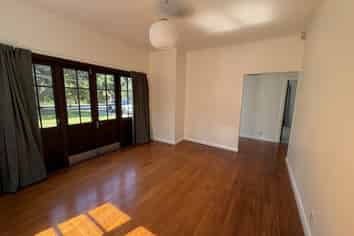 63 Riverside Drive, Waiwhetu