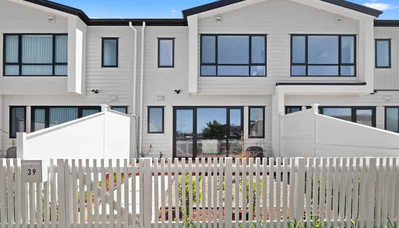 39 Observation Green, Hobsonville