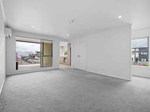 4/7 Vialou Street, Hamilton Central