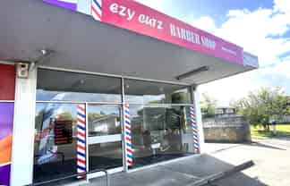 AFFORDABLE SUBURBAN RETAIL SHOP OR OFFICE