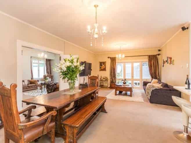 28 Bracken Avenue, Epsom