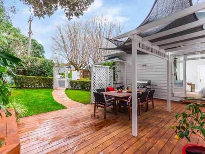 28 Bracken Avenue, Epsom