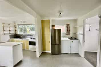 12 Shoebridge Crescent, Ngunguru