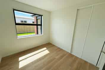 9 John Gibb Street, Belfast