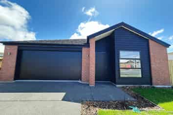 9 John Gibb Street, Belfast