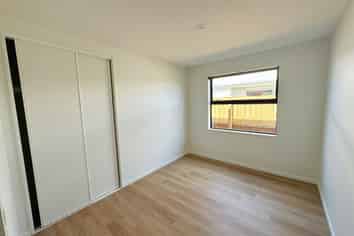 9 John Gibb Street, Belfast