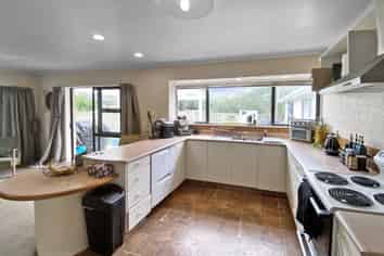 7 Norfolk Drive, Otamatea