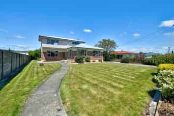 16 Oakland Street, Mataura