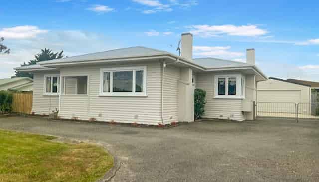 67 East Street, Feilding