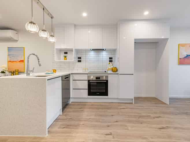 6/12 William Street, Mangere East