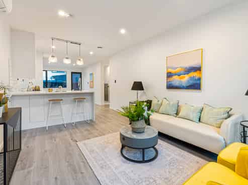 6/12 William Street, Mangere East