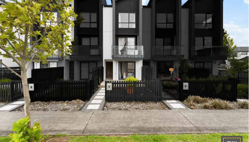 6 Papa Takaro Lane, Flat Bush